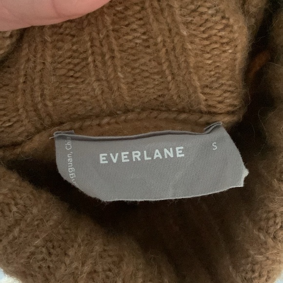 Everlane The‎ Cloud Turtleneck Alpaca wool blend size S camel brown tan sweater - Picture 10 of 10